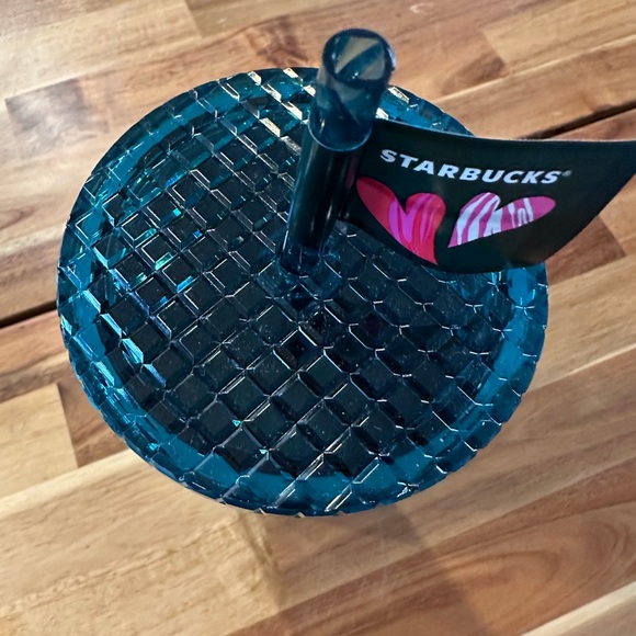 Starbucks New Limited Edition Valentines Venti / NWT - Picture 3 of 7